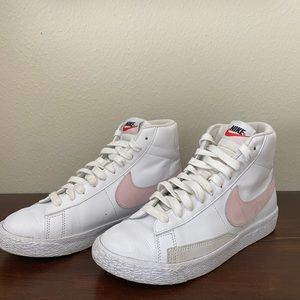 Nike Blazer Mid ‘77